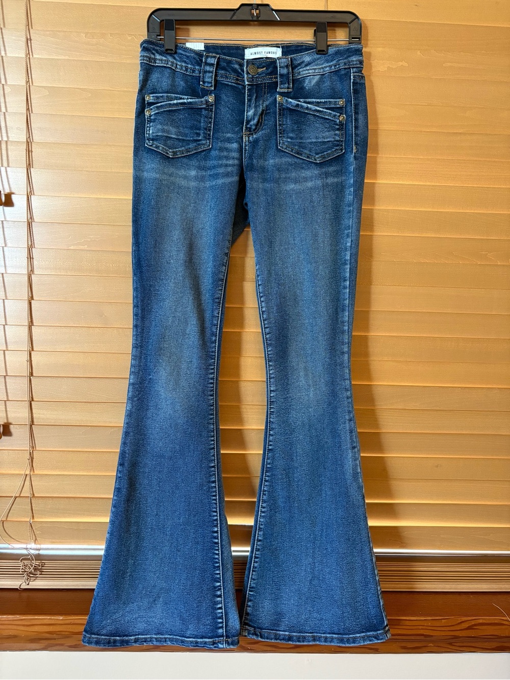 Almost Famous NWOT Women’s Medium Blue Flare Jeans. Size 3